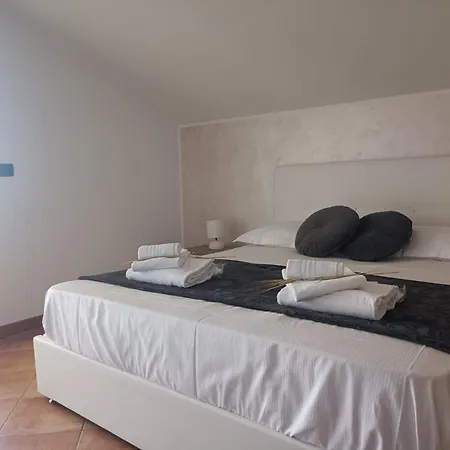 Kennedy Family Apts *