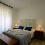 아파트 Kennedy Family Apts 알게로