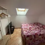 아파트 Kennedy Family Apts