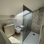 Kennedy Family Apts 아파트 *