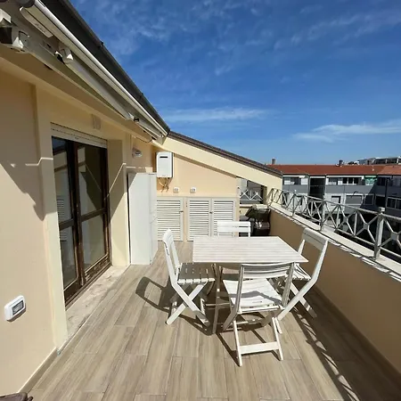 Kennedy Family Apts *