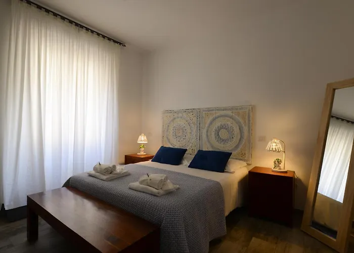 Daire Kennedy Family Apts Alghero