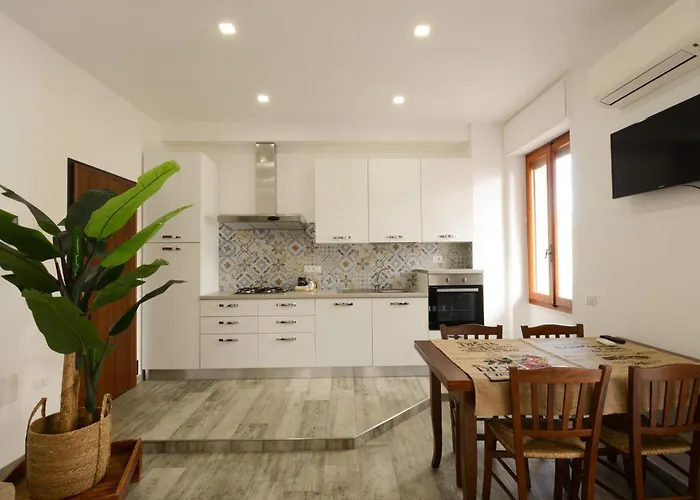Kennedy Family Apts Alghero
