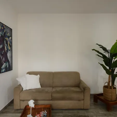 Kennedy Family Apts * Alghero