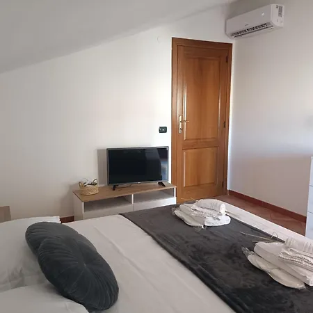 Kennedy Family Apts * 阿尔盖罗